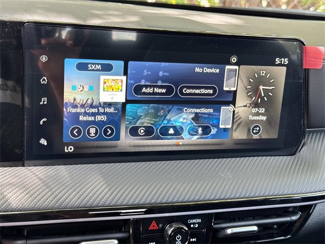 New 2025 Nissan Kicks SR image 28