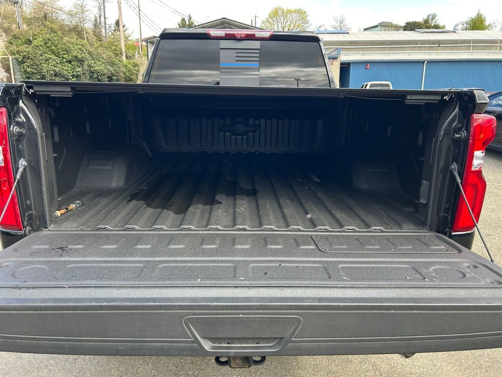 Used 2024 Chevrolet Silverado 2500 LTZ w/ LTZ Plus Package image 24