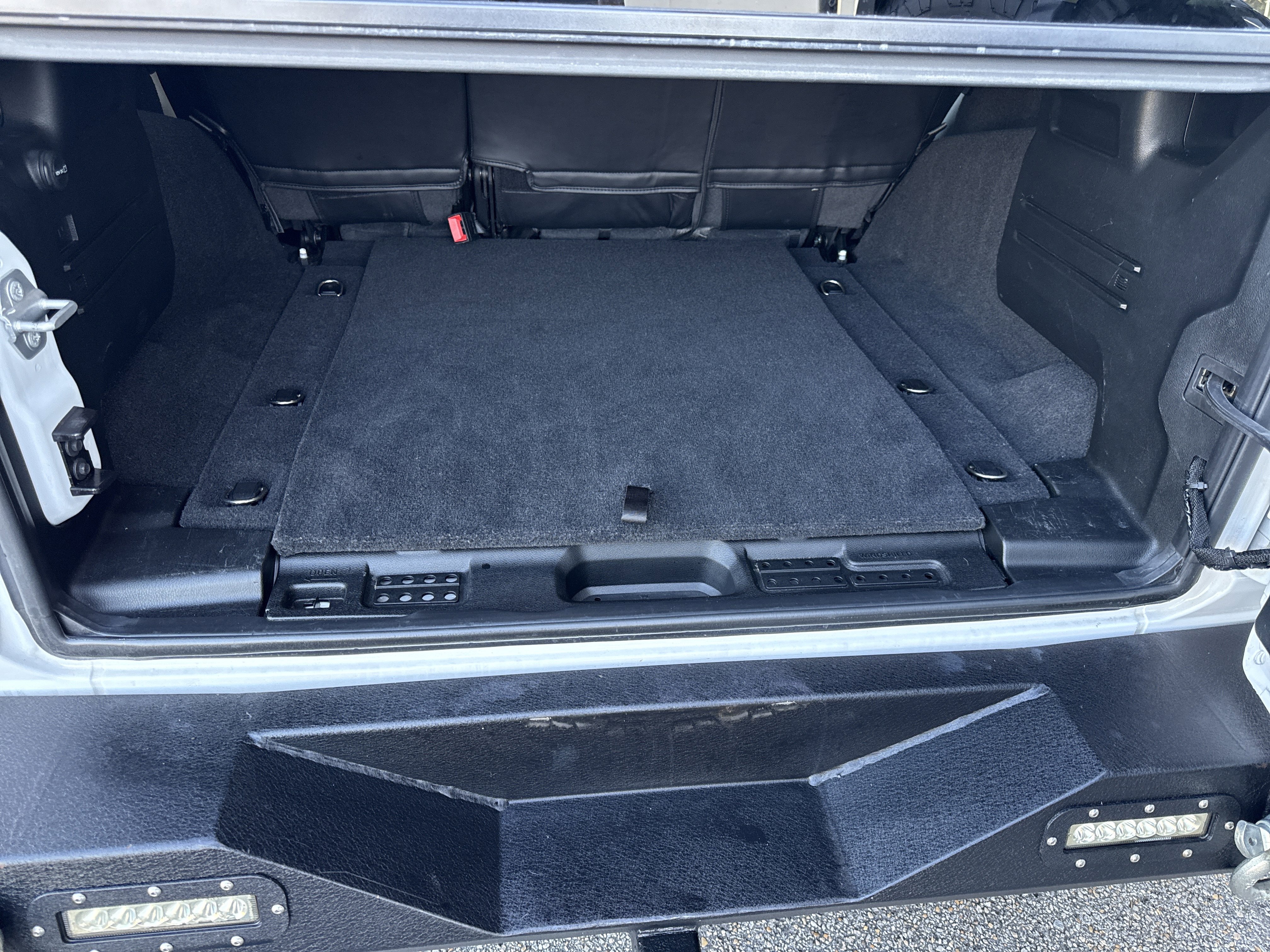 Used 2020 Jeep Wrangler Unlimited Sport image 13