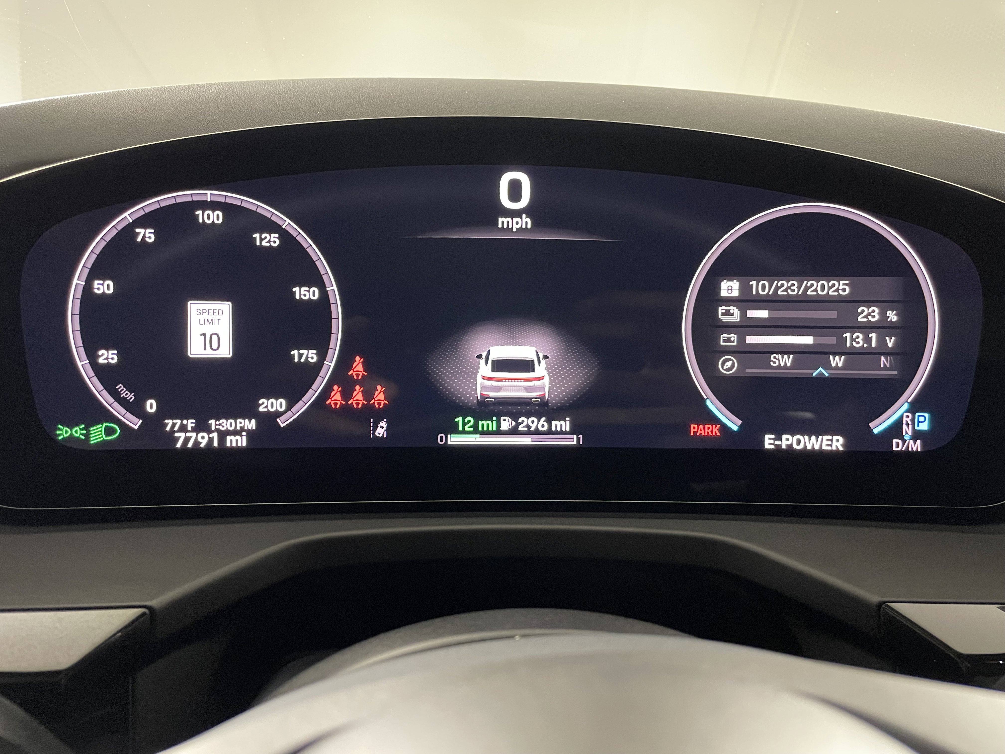 Certified 2025 Porsche Panamera 4S image 18
