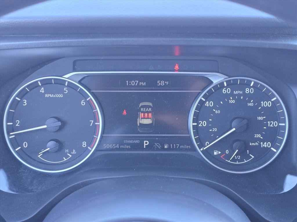 Used 2024 Nissan Rogue S image 13