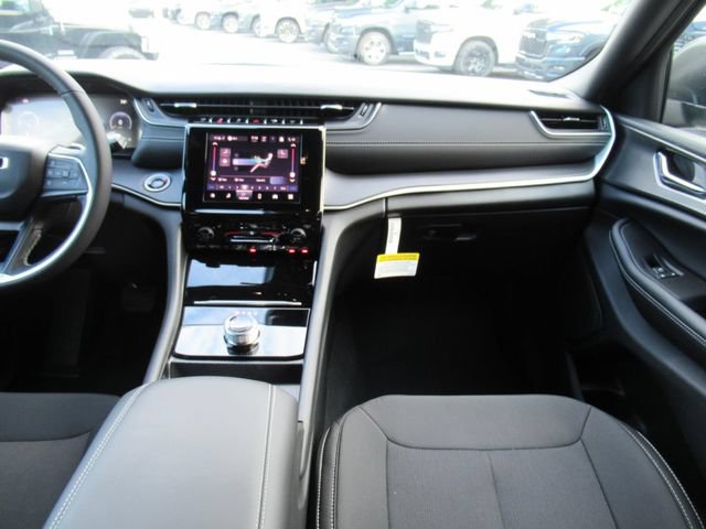 New 2026 Jeep Grand Cherokee Laredo X RWD image 14