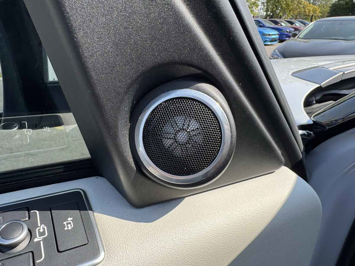 Used 2017 Land Rover Range Rover Supercharged image 27