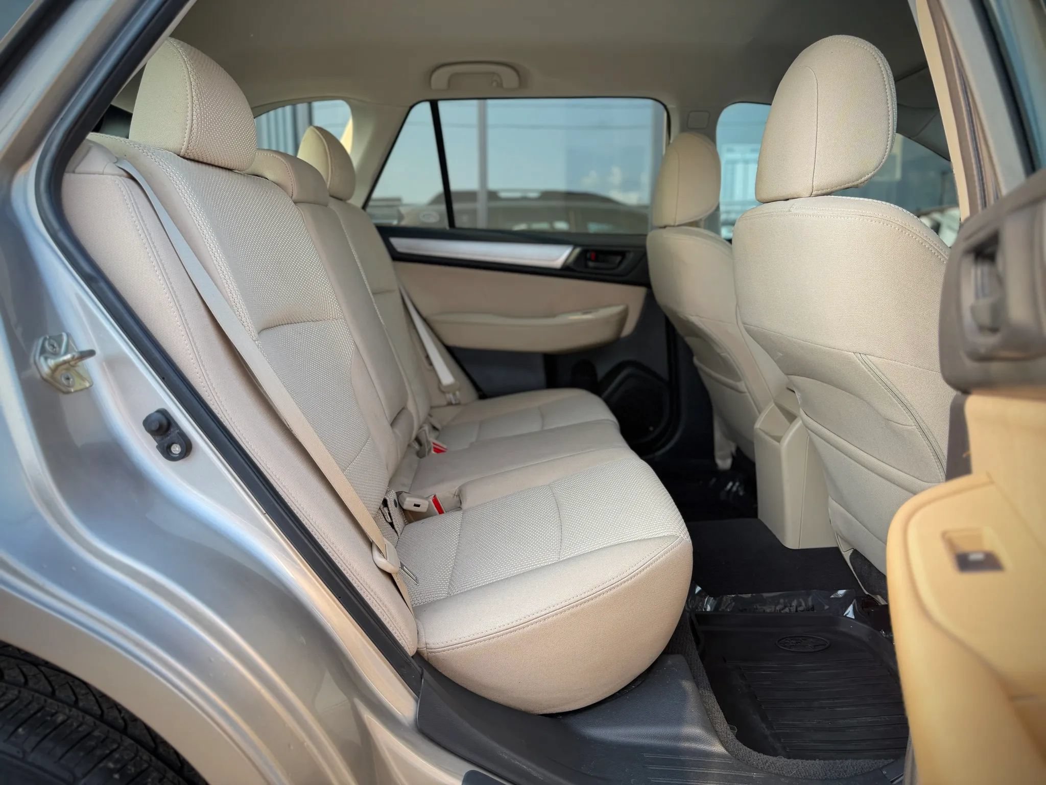 Used 2019 Subaru Outback 2.5i AWD/4WD image 20