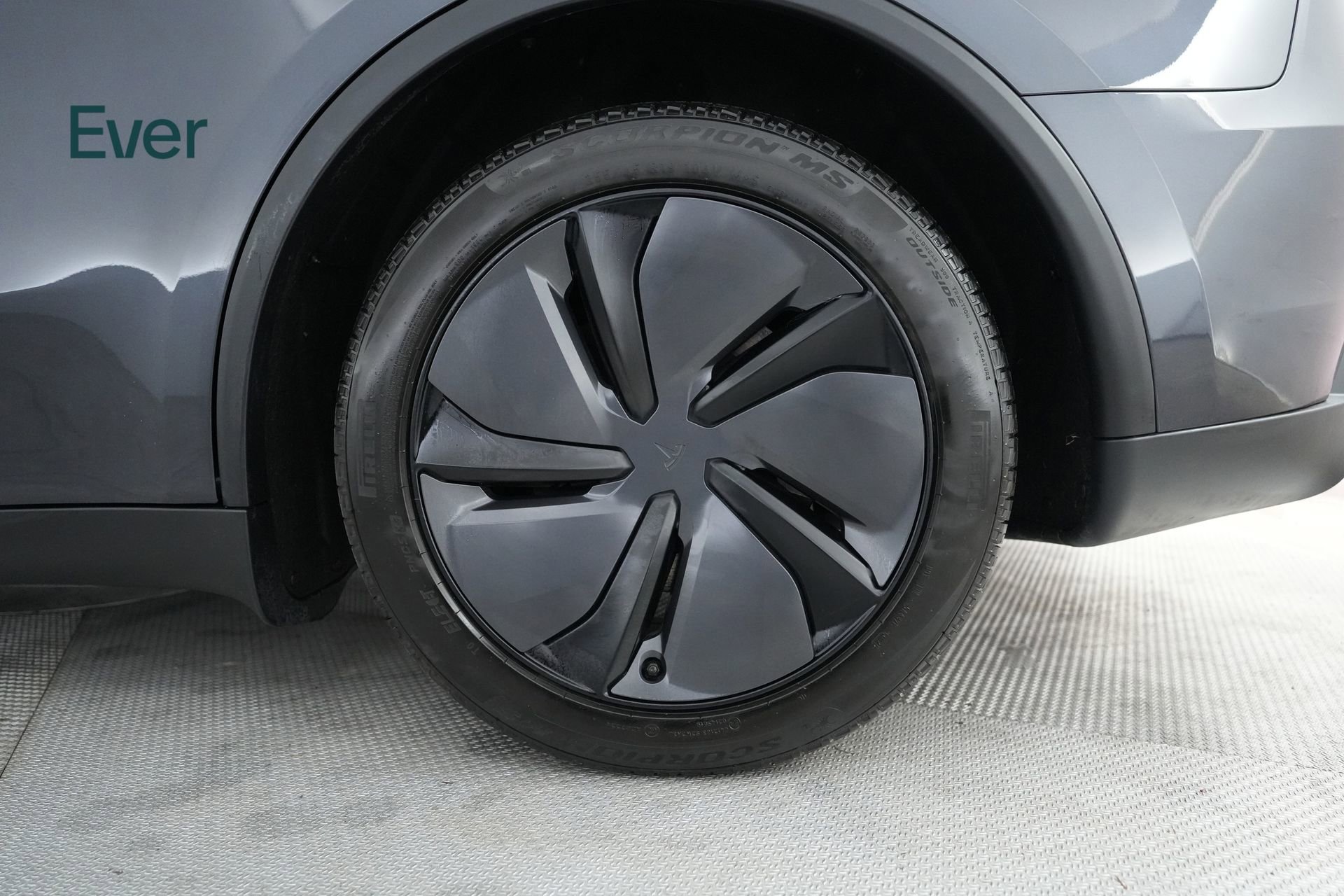 Used 2026 Tesla Model Y Premium image 9