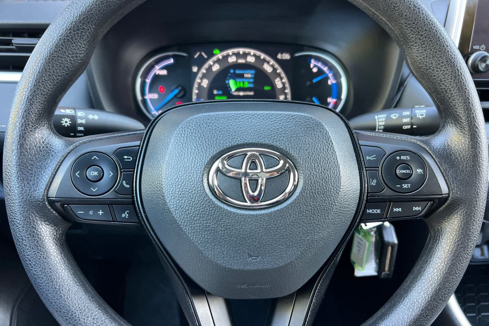 Certified 2024 Toyota RAV4 LE AWD/4WD image 24