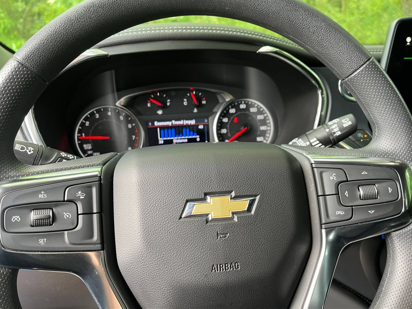 Used 2025 Chevrolet Blazer LT FWD image 24