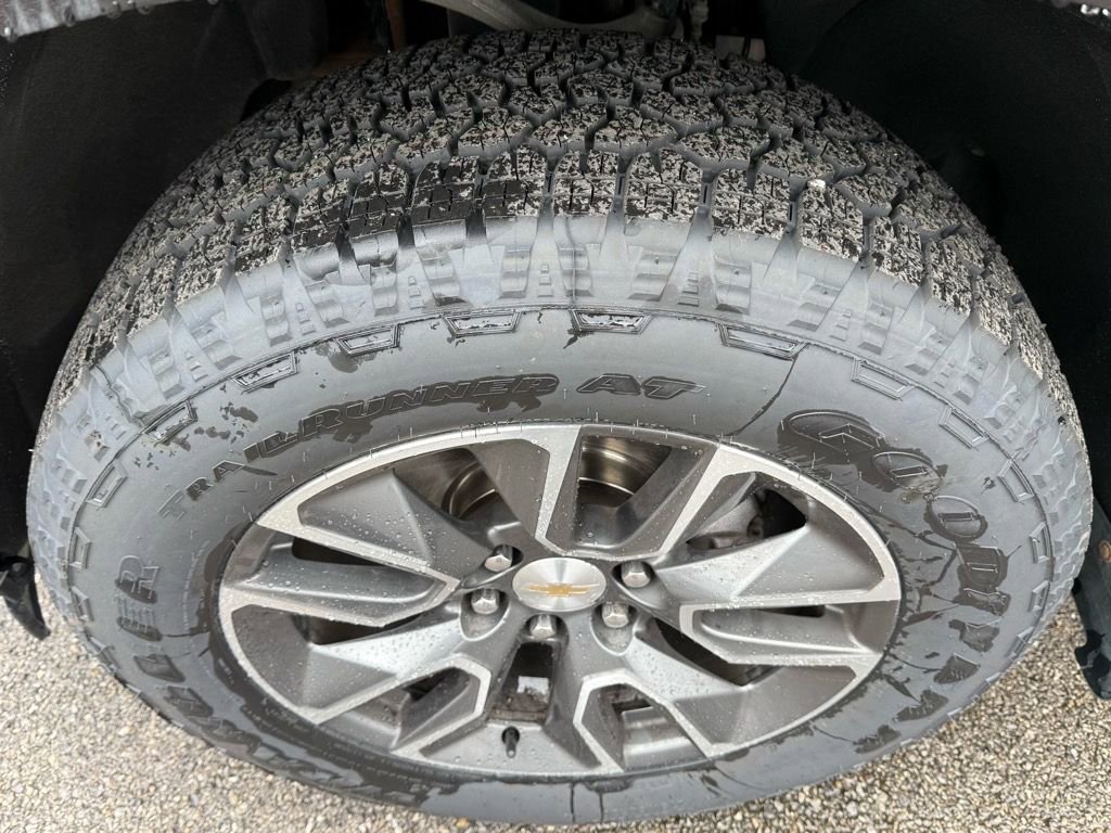 Used 2022 Chevrolet Silverado 1500 LT image 10