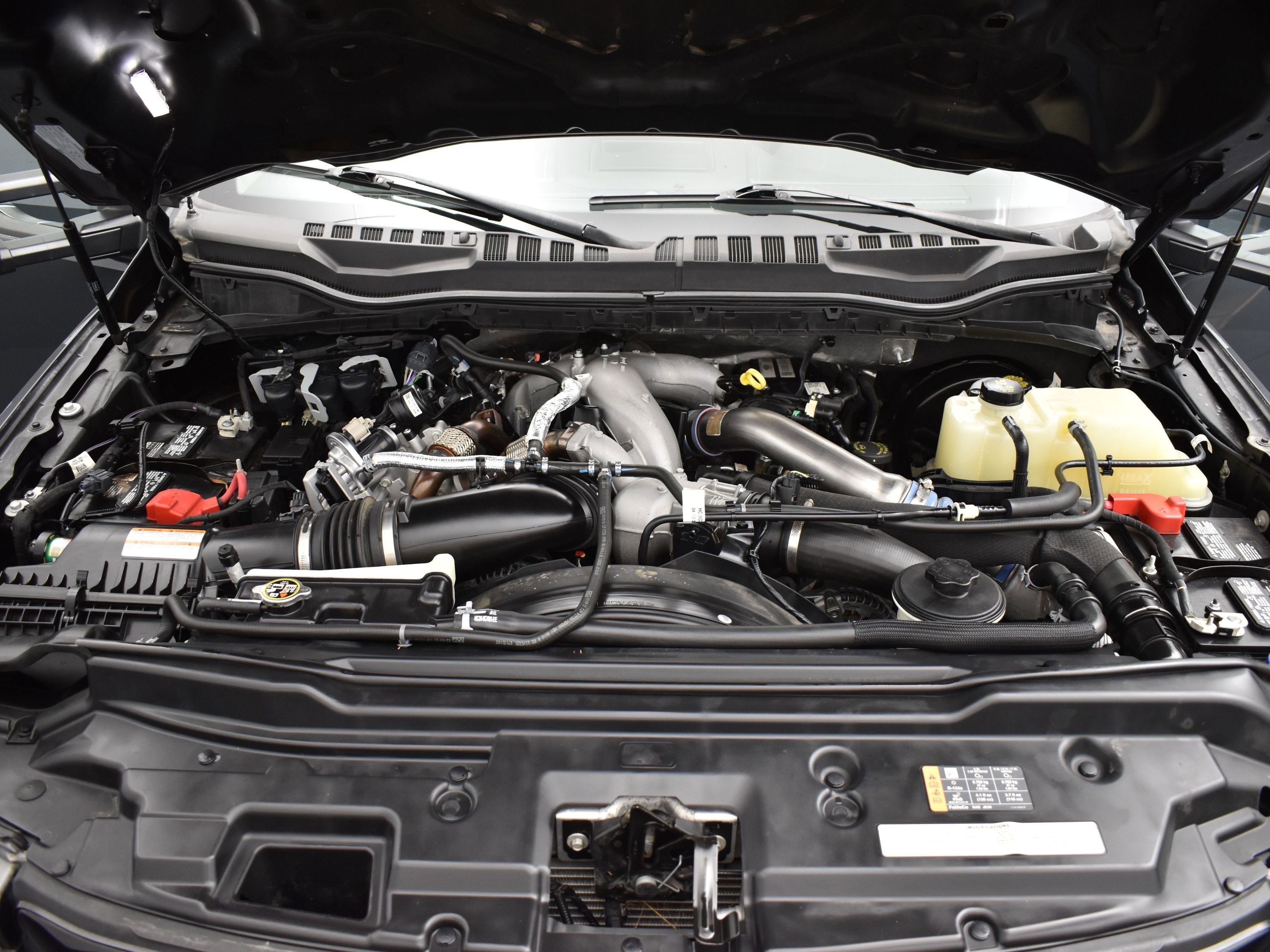 Used 2021 Ford F250 Lariat image 7