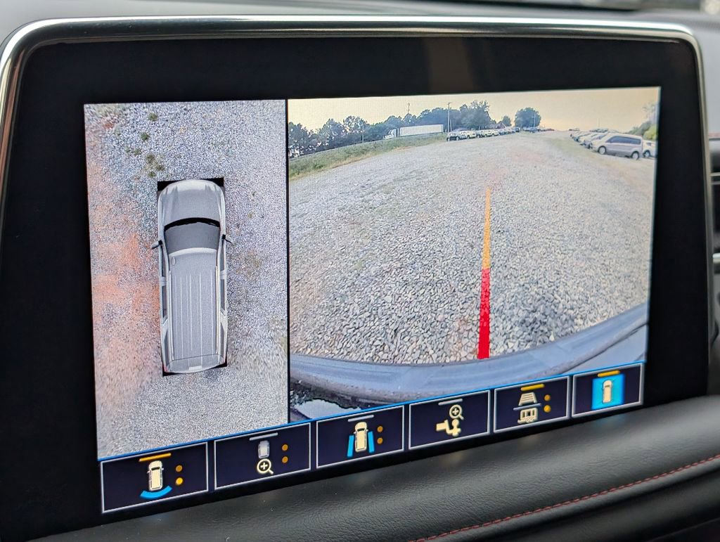 Used 2021 Chevrolet Suburban RST w/ Luxury Package image 20