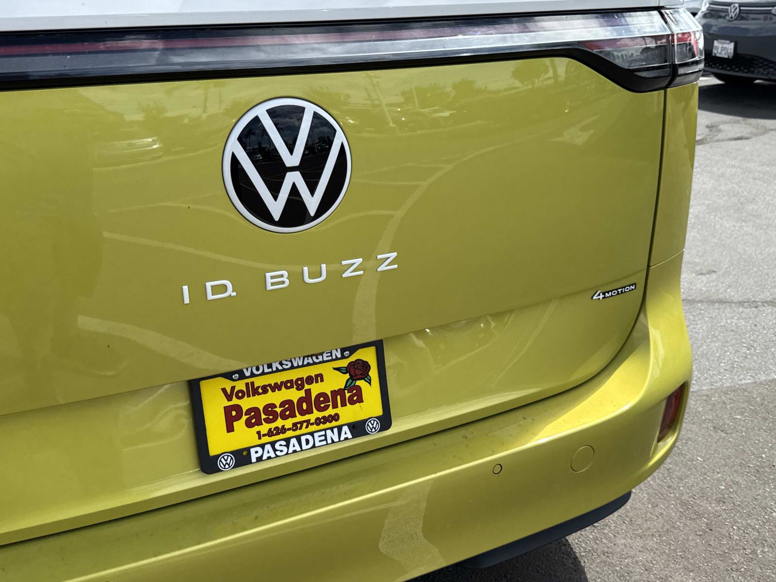New 2025 Volkswagen ID. Buzz Pro S Plus image 5