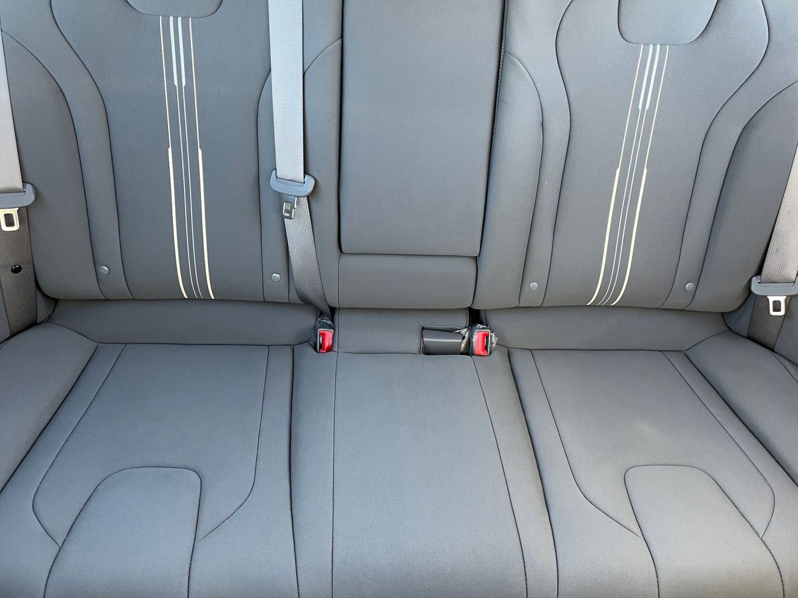 Used 2025 Hyundai Elantra SEL image 38