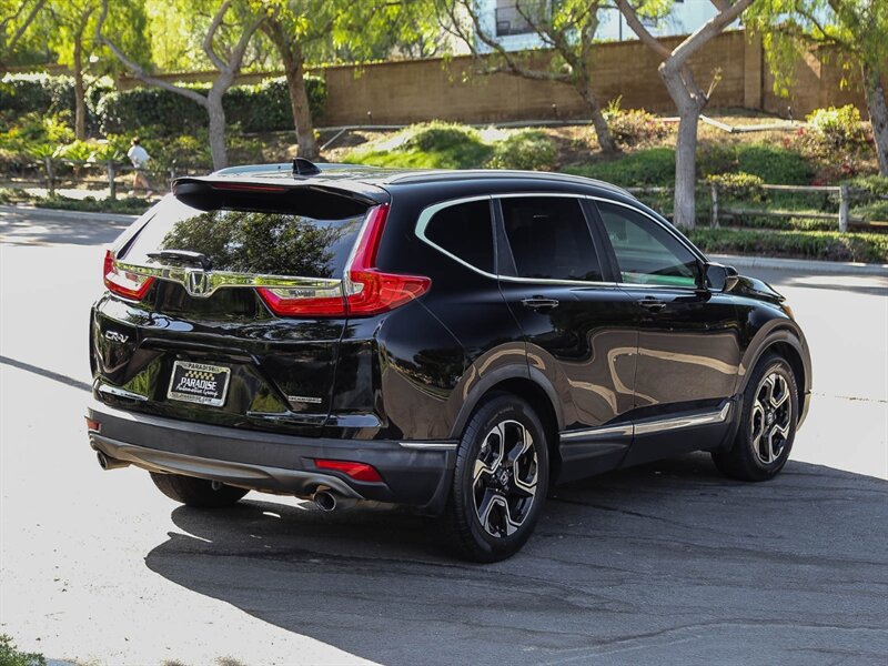 Used 2017 Honda CR-V Touring image 7