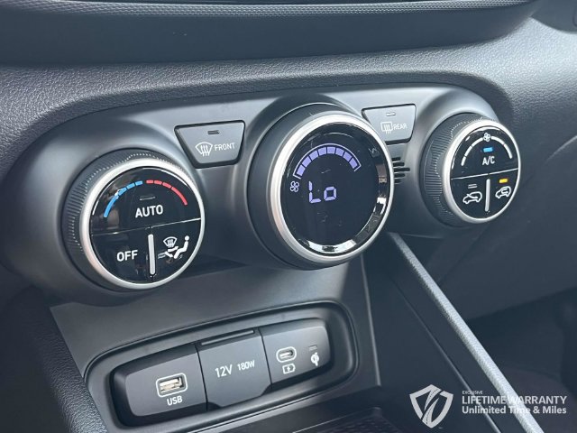 New 2026 Hyundai Venue SEL FWD image 21