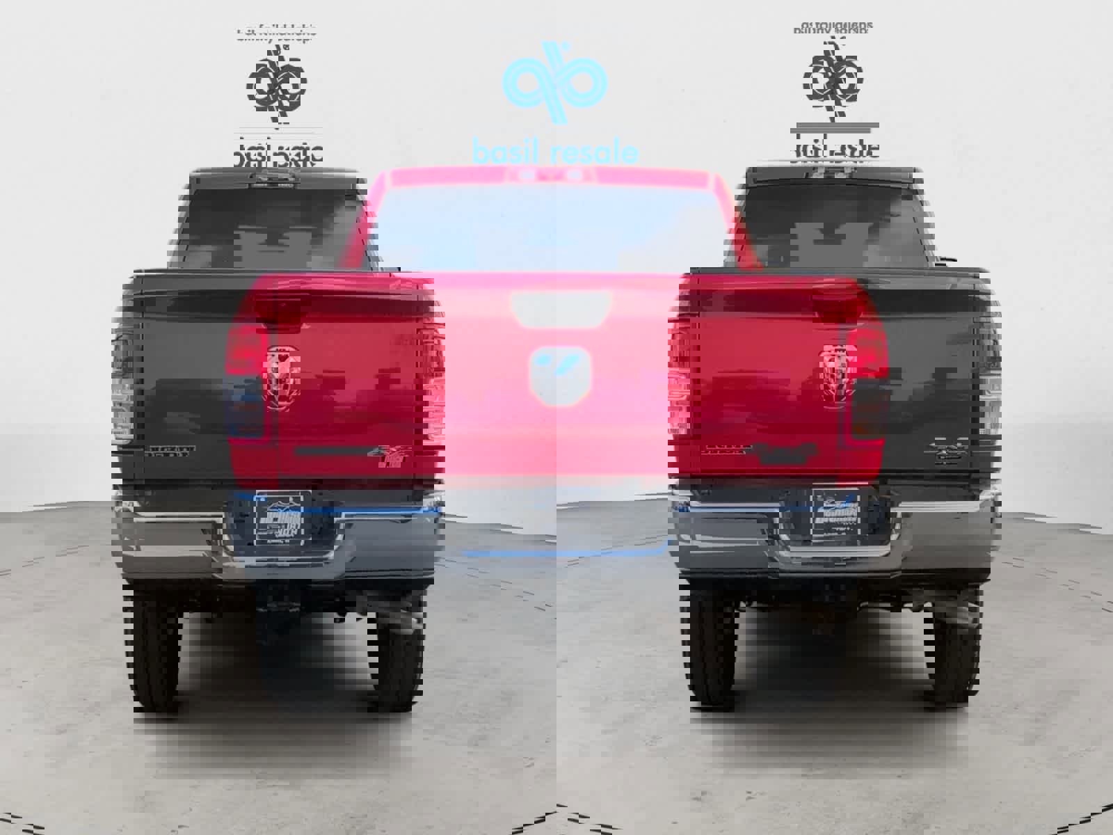 Used 2024 RAM 2500 Big Horn w/ Bed Utility Group image 5