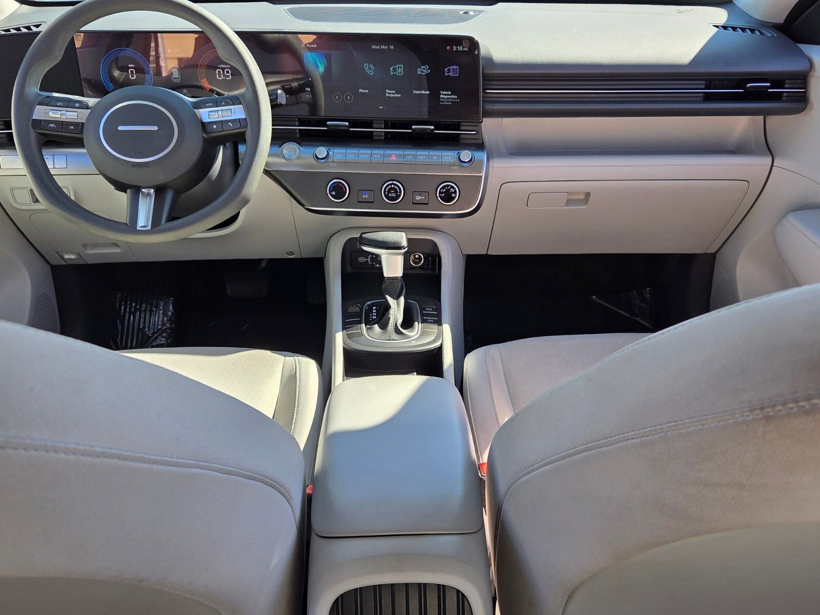 Used 2025 Hyundai Kona SE image 8