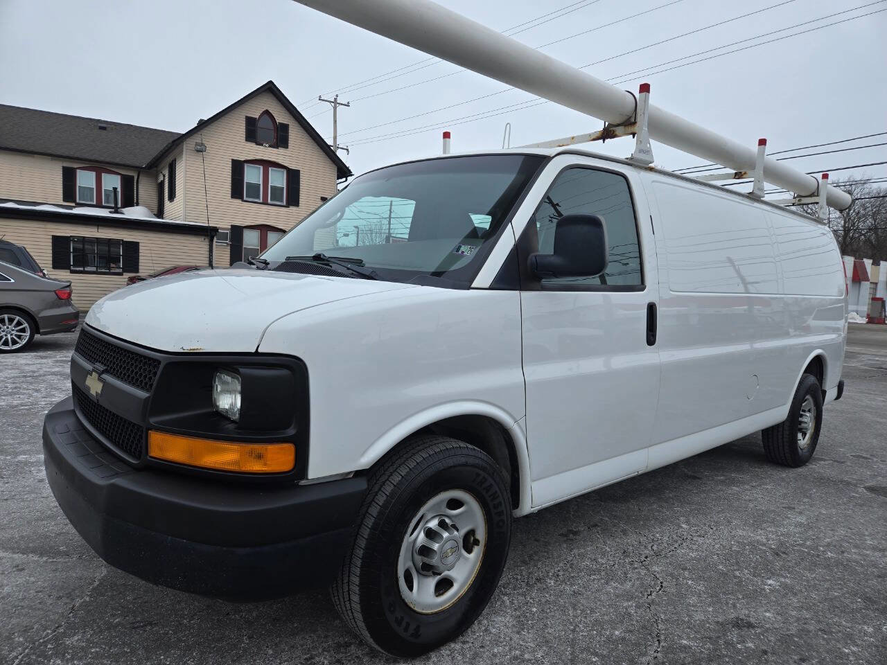 Used 2013 Chevrolet Express 3500 Extended RWD image 10