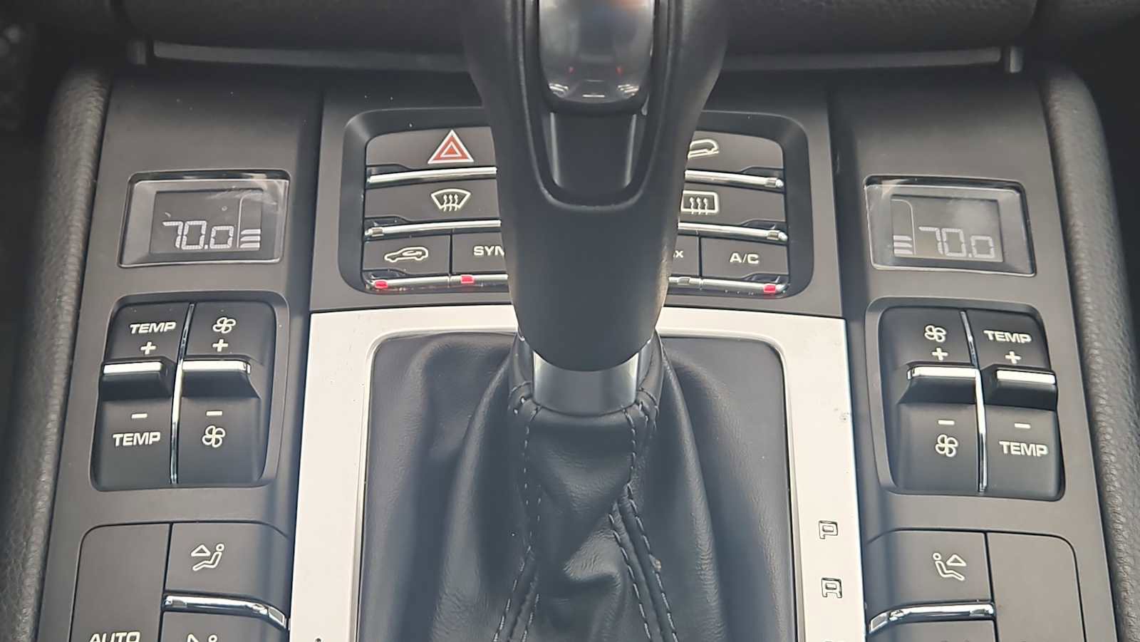 Used 2017 Porsche Macan image 17