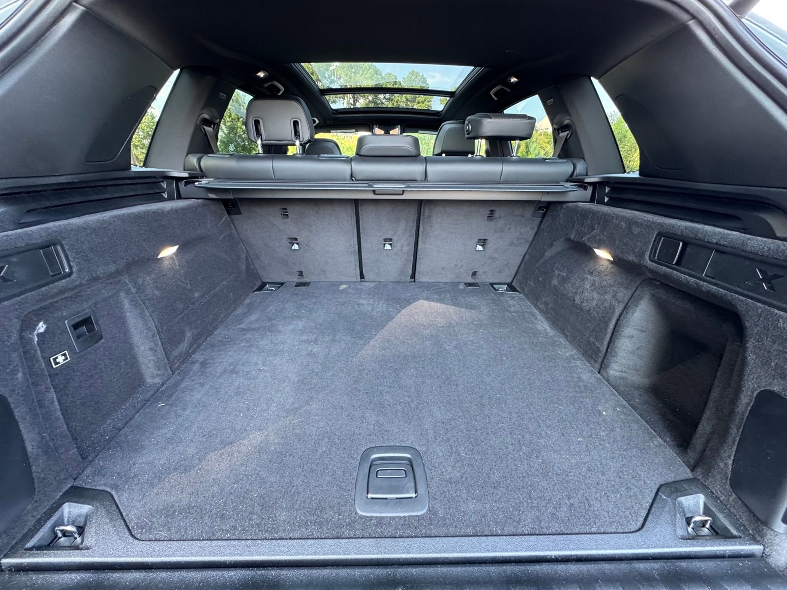 Used 2026 BMW X5 xDrive40i w/ M Sport Package image 17