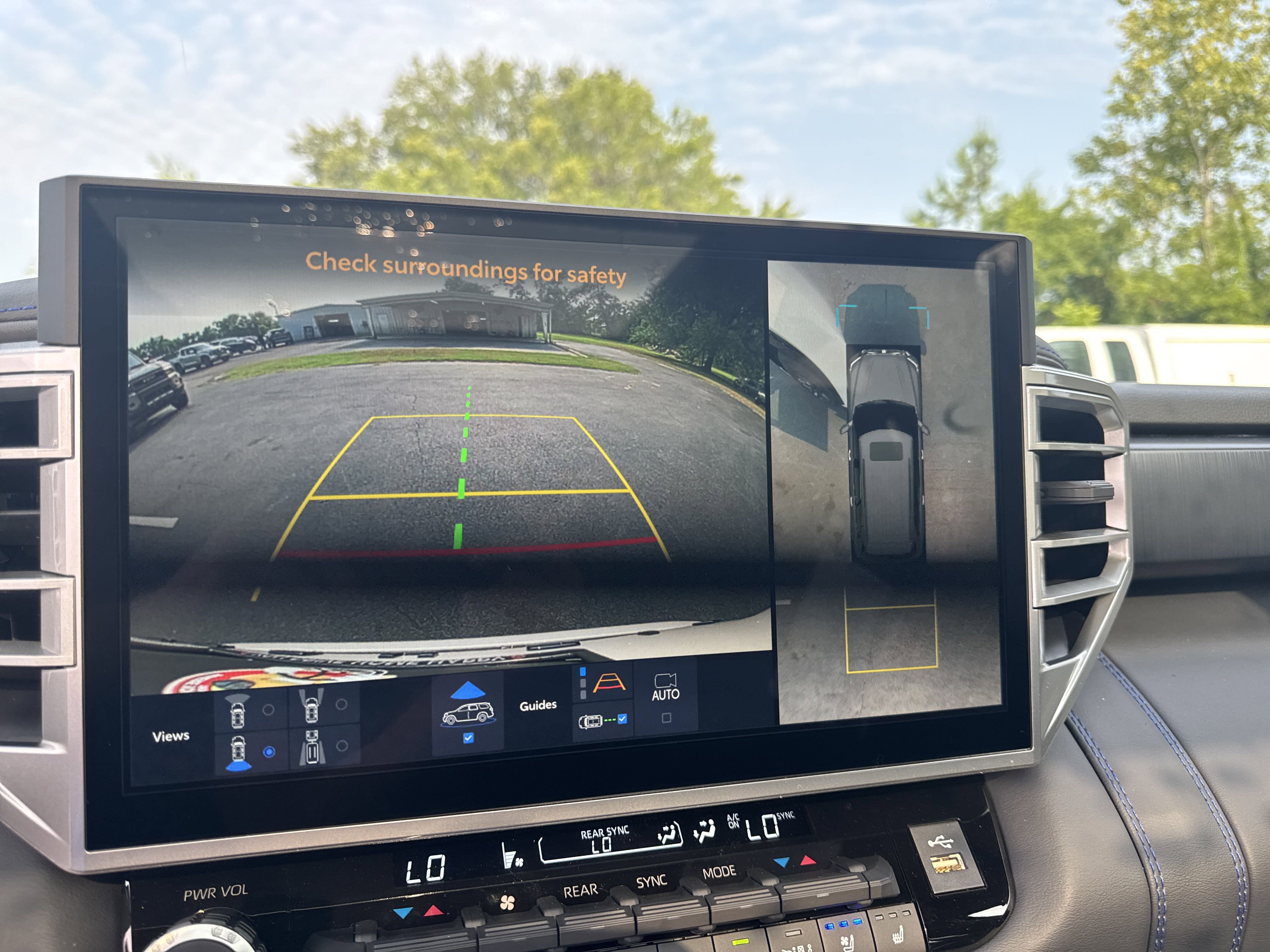 New 2025 Toyota Sequoia Platinum AWD/4WD image 21