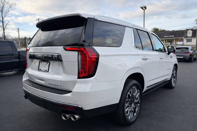 Used 2023 GMC Yukon Denali Ultimate image 9