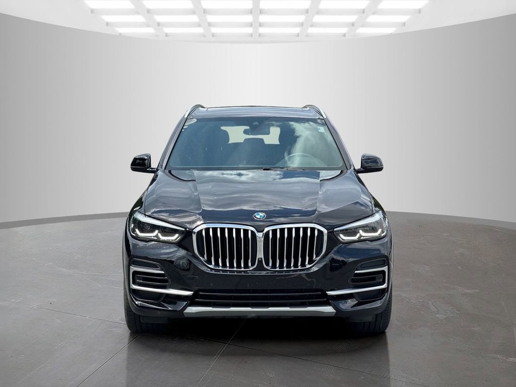 Certified 2023 BMW X5 sDrive40i w/ Premium Package RWD image 2
