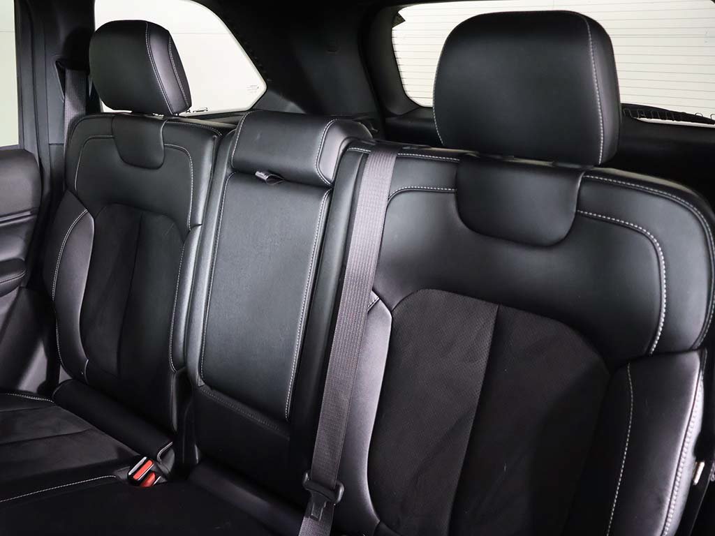 Used 2023 Jeep Grand Cherokee Altitude AWD/4WD image 32