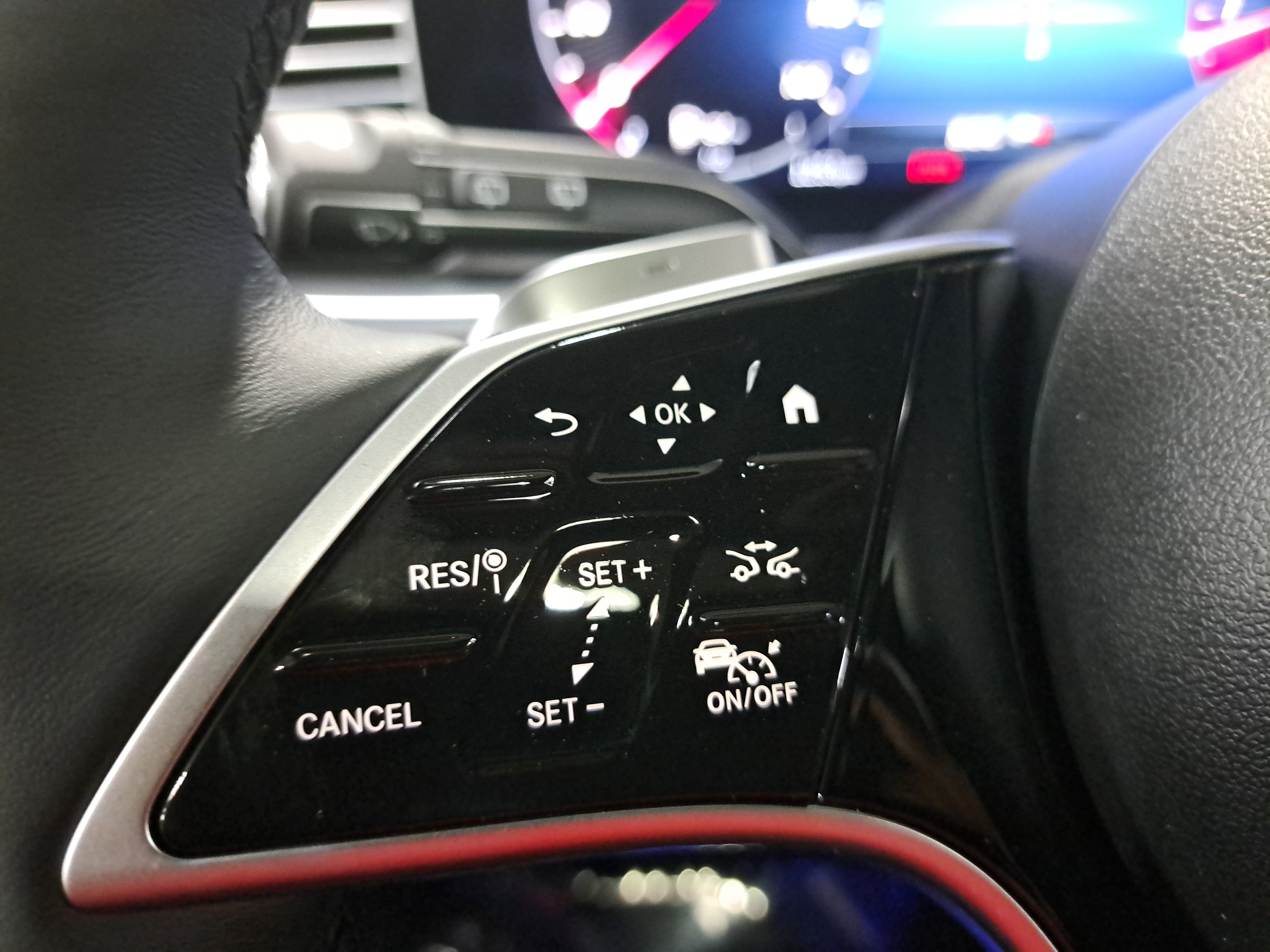 New 2026 Mercedes-Benz GLE 450 4MATIC image 18