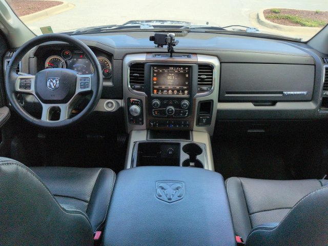 Used 2015 RAM 1500 Laramie w/ Convenience Group AWD/4WD image 15