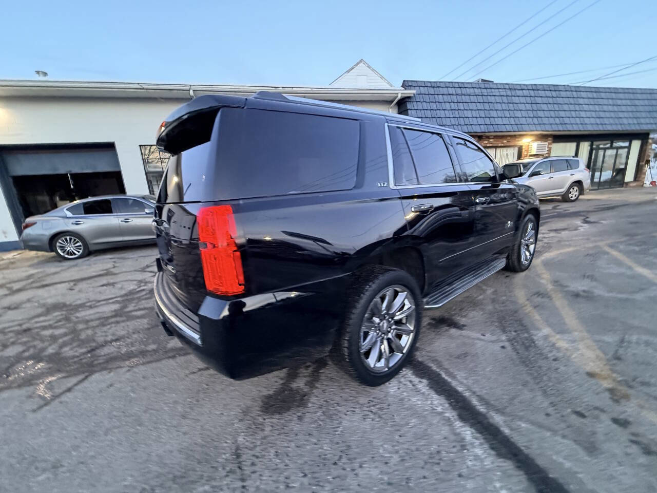 Used 2015 Chevrolet Tahoe LTZ w/ Texas Edition image 9