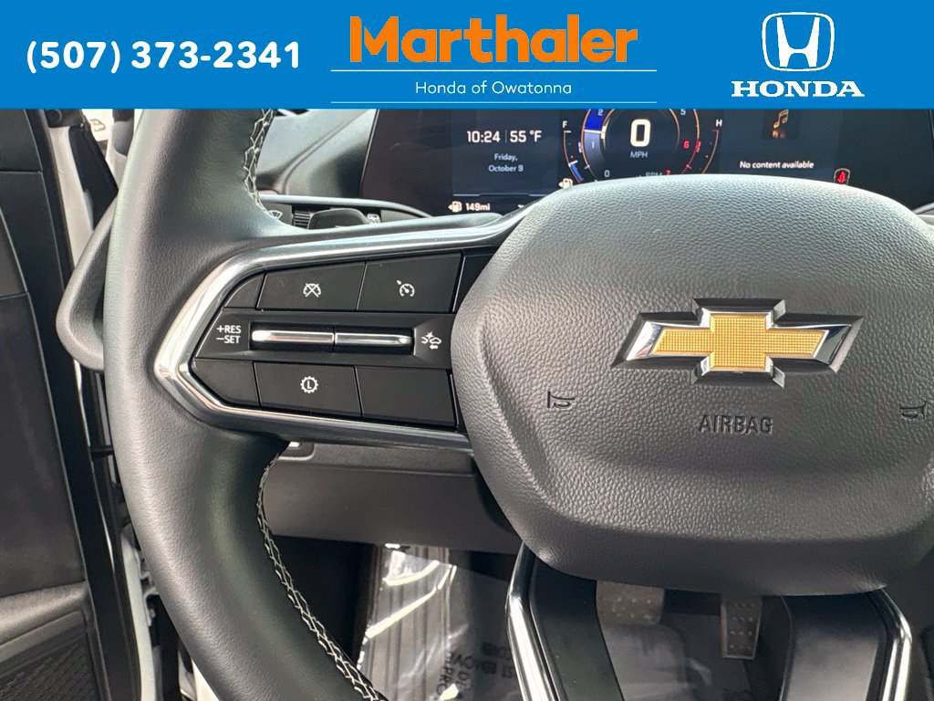 Used 2026 Chevrolet Traverse LT w/ Driver Confidence Package AWD/4WD image 26