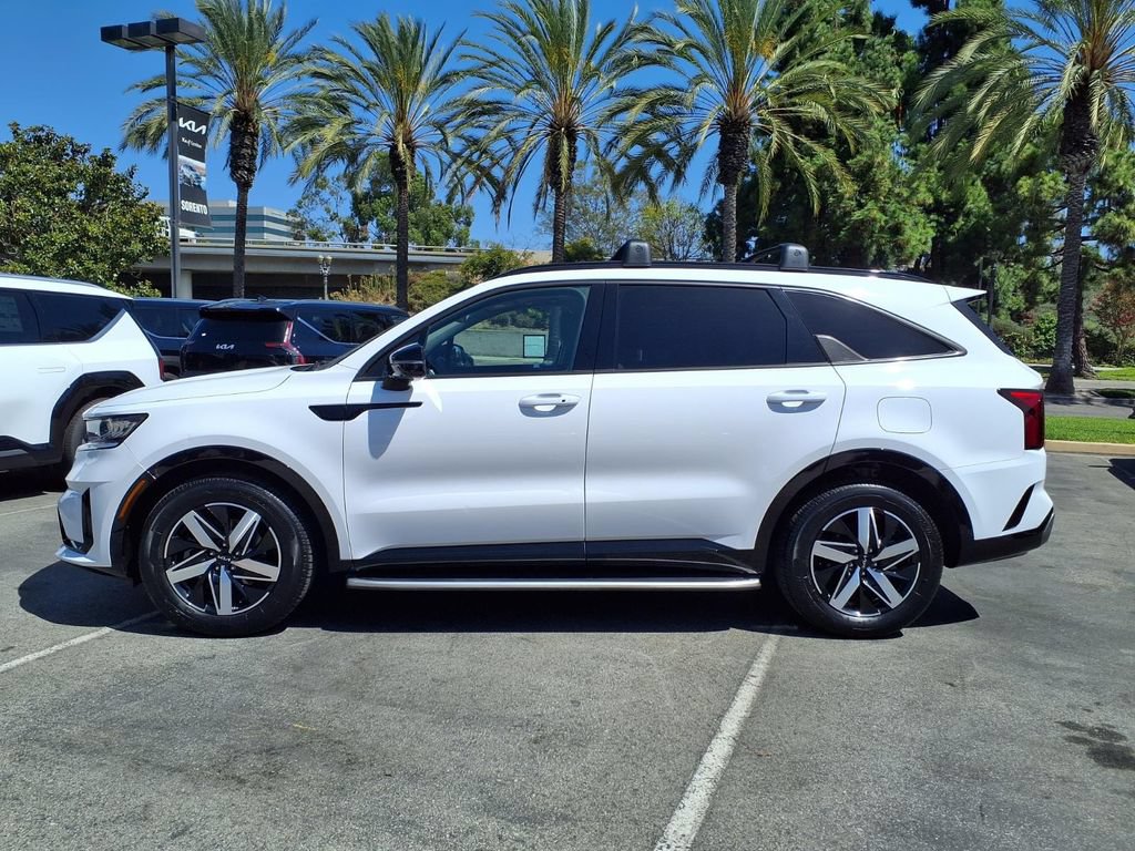 Certified 2023 Kia Sorento S w/ Panoramic Sunroof Package FWD image 7