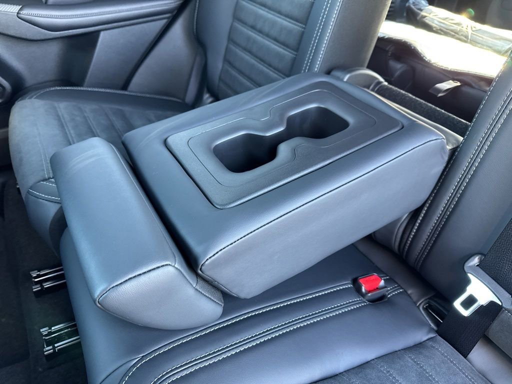 New 2026 Mitsubishi Outlander LE FWD image 36