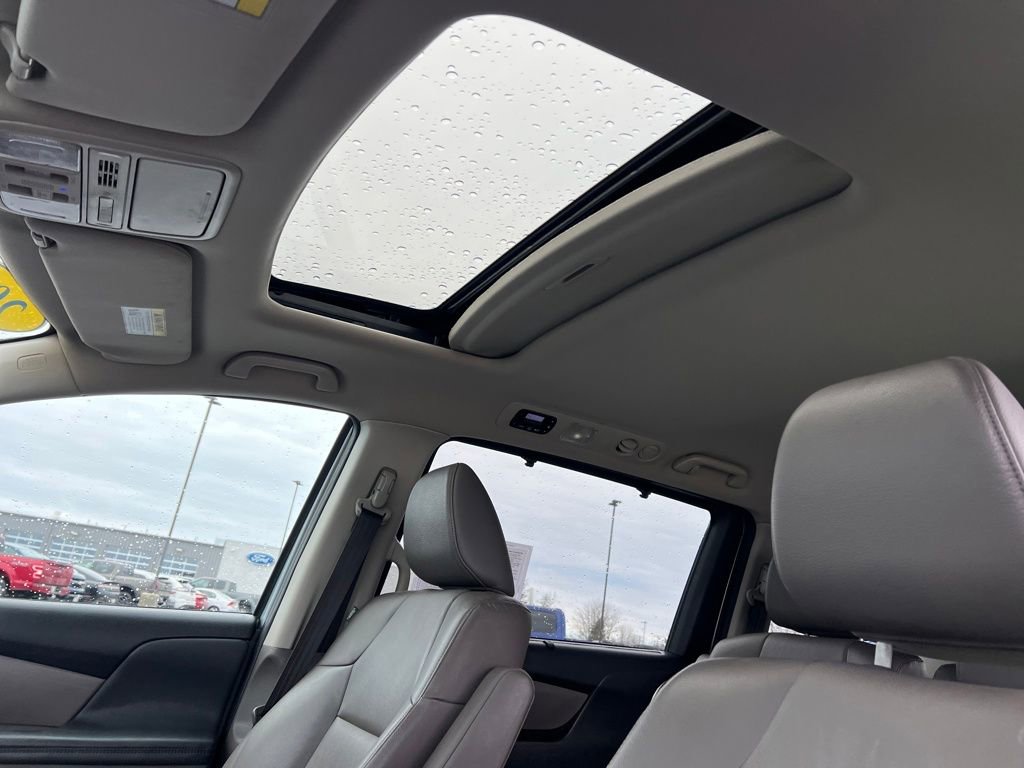 Used 2016 Honda Odyssey EX-L image 27
