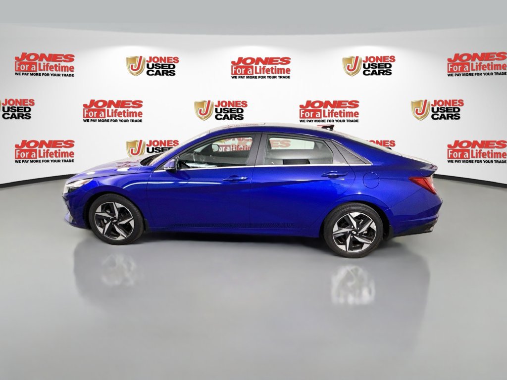 Used 2023 Hyundai Elantra Limited FWD image 17