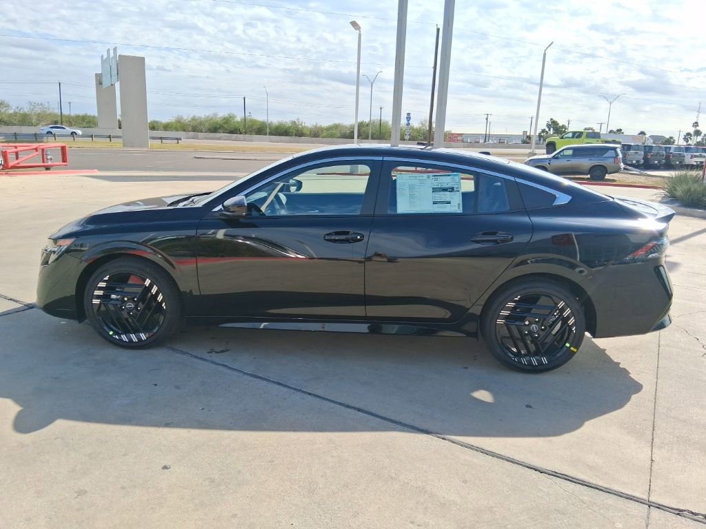 Certified 2026 Nissan Sentra SR w/ Floor Mat Package image 3