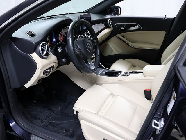 Used 2018 Mercedes-Benz CLA 250 4MATIC image 11
