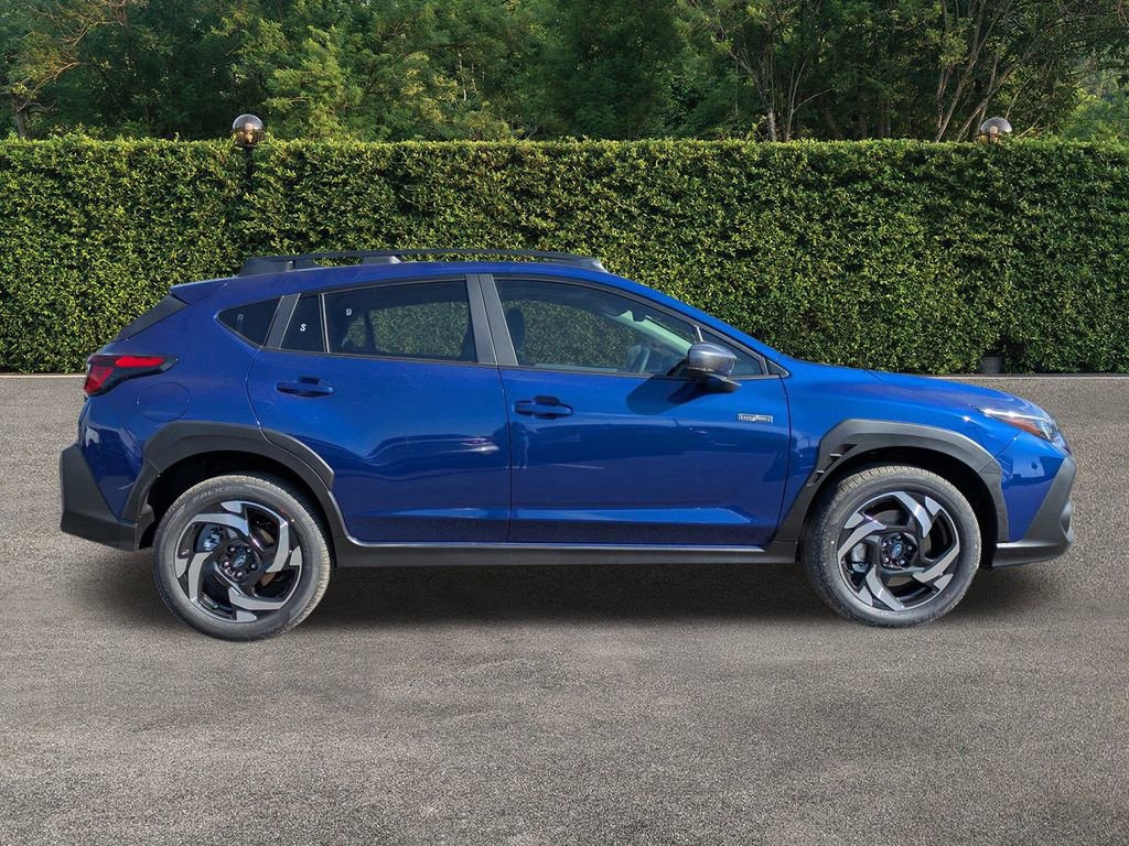 New 2026 Subaru Crosstrek 2.5i Limited w/ Crosstrek Mirror Package image 3
