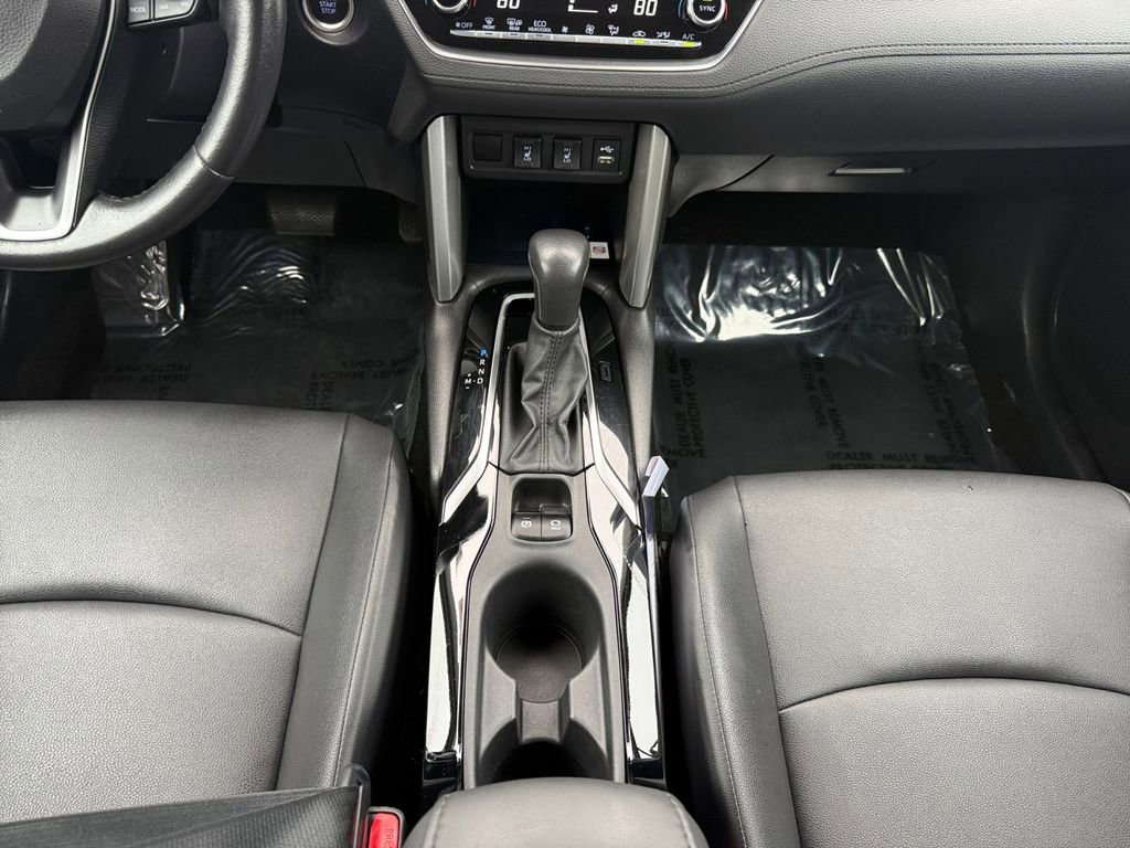 Used 2022 Toyota Corolla Cross XLE w/ Convenience Package image 15