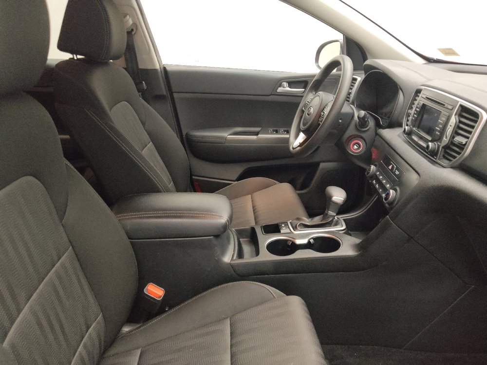Used 2019 Kia Sportage LX FWD image 21
