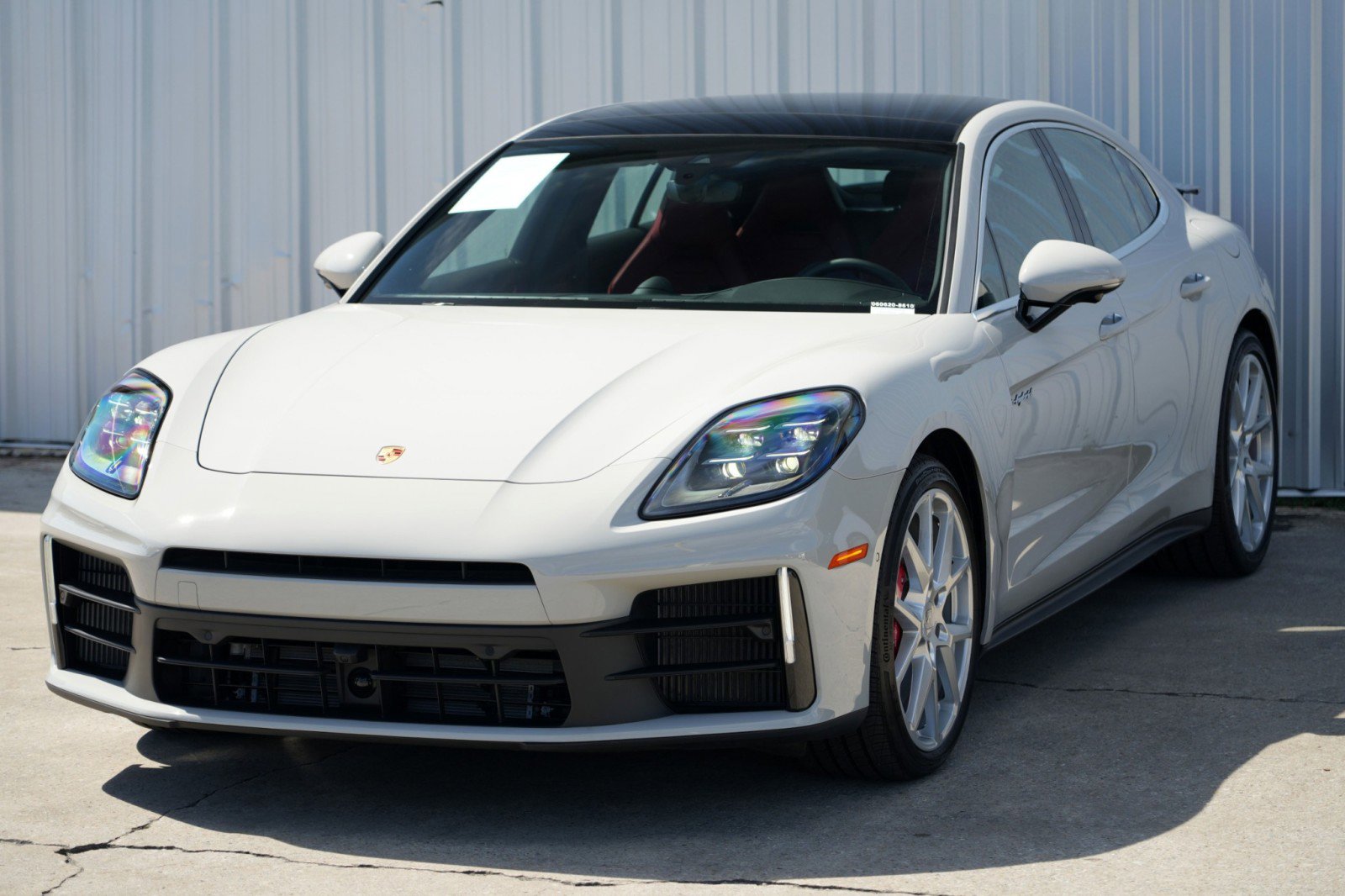 Used 2025 Porsche Panamera 4S w/ Premium Package image 51