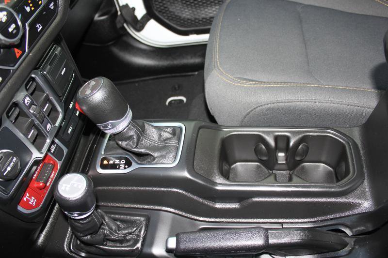 Used 2025 Jeep Wrangler Unlimited Sport image 38