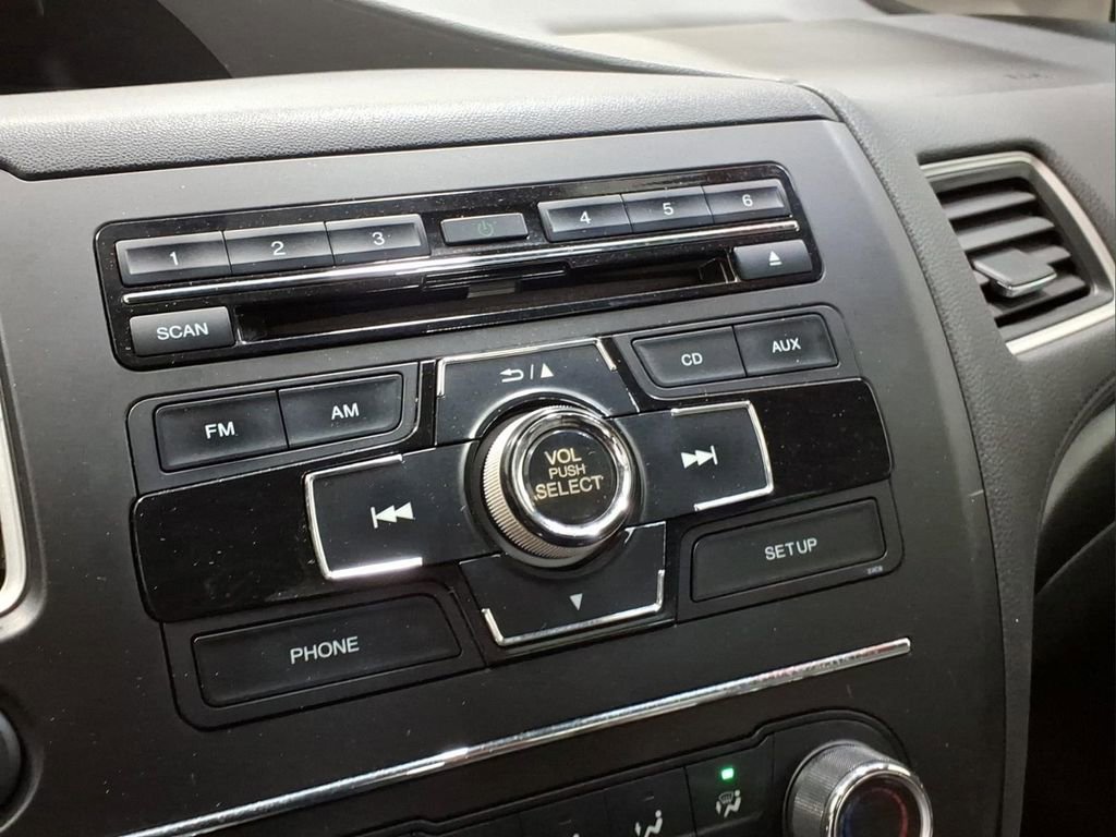Used 2014 Honda Civic LX image 8