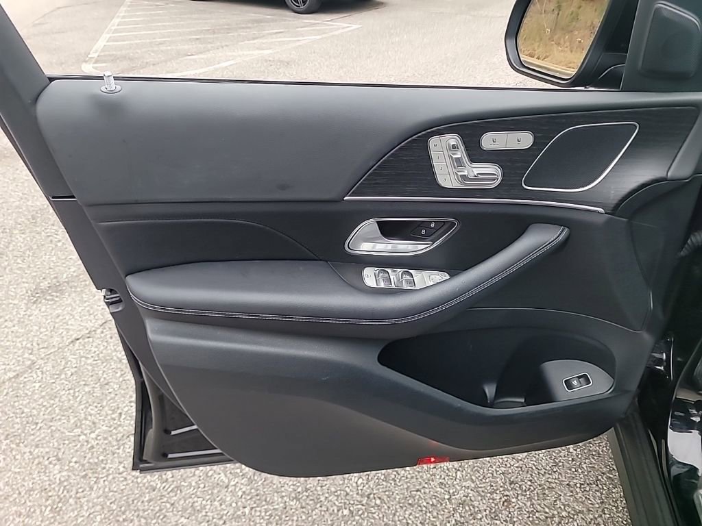 Used 2025 Mercedes-Benz GLE 350 4MATIC image 18