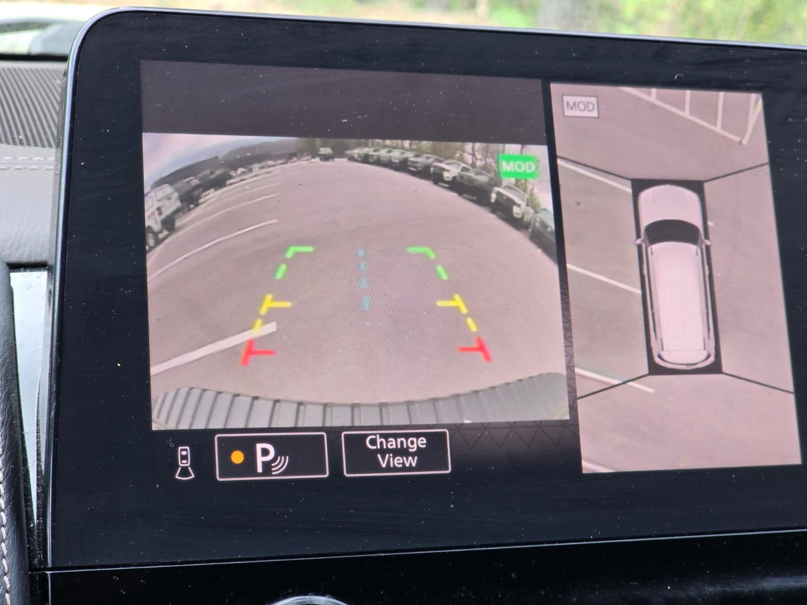 Certified 2024 Nissan Armada Platinum w/ Captain's Chairs Package image 19