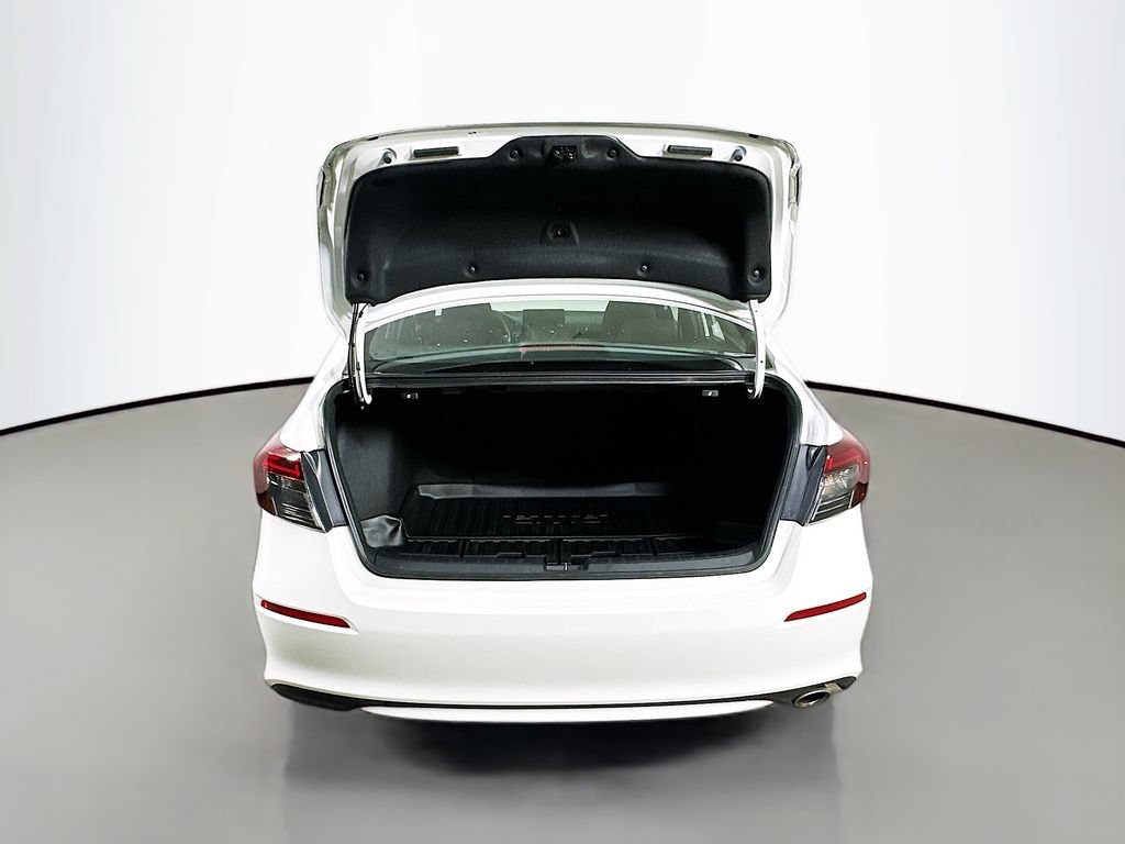 Used 2025 Honda Civic Sport image 30