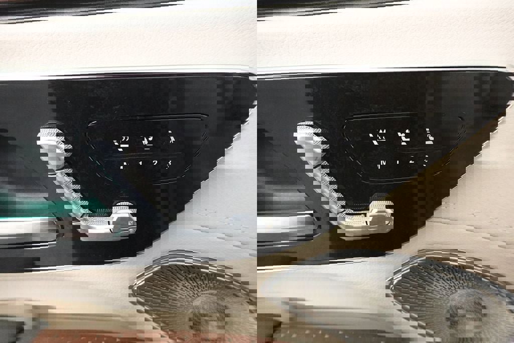 Used 2023 Mercedes-Benz EQS 580 4MATIC SUV image 24