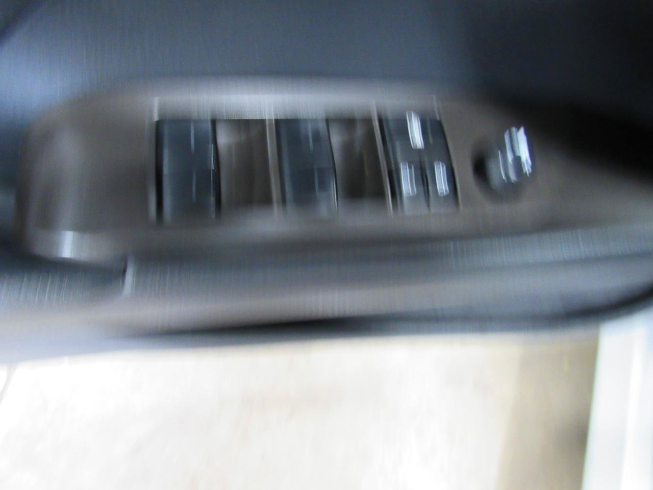 Used 2023 Toyota Camry LE FWD image 13