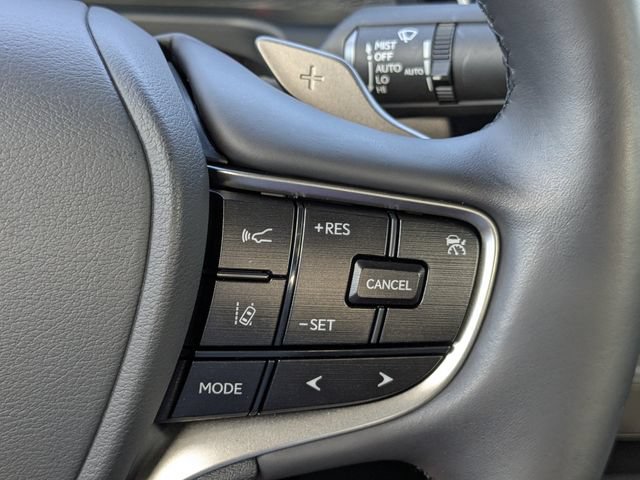 Certified 2025 Lexus ES 300h w/ Premium Package FWD image 26