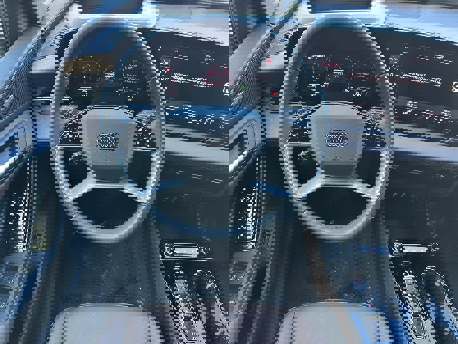 Used 2025 Audi Q6 e-tron Premium Plus w/ Premium Plus image 14